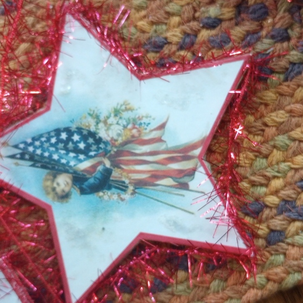 Bethany Lowe Patriotic Stars on Red Tinsel - Picture 5 of 9